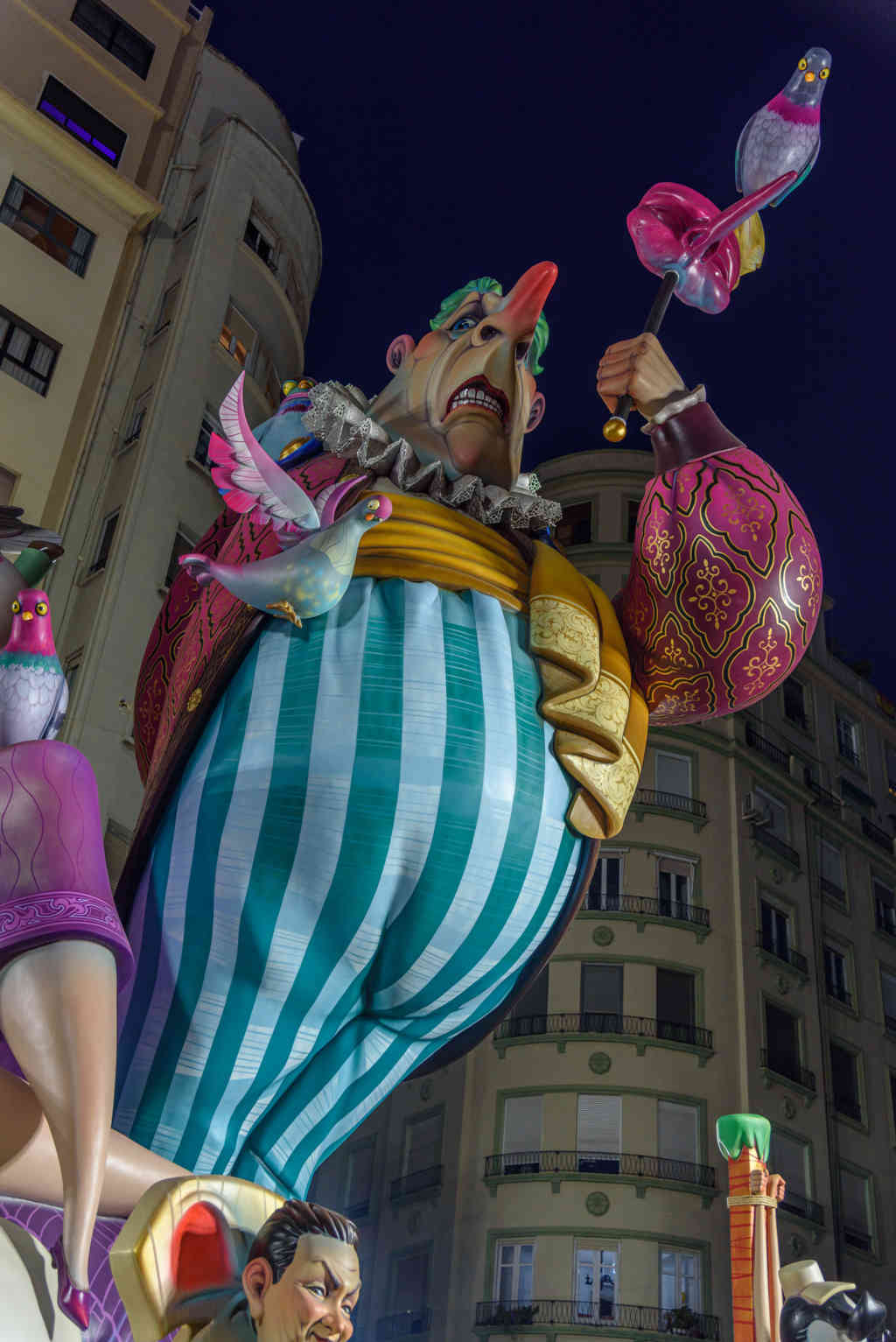Valencia - fallas 2023 - falla Av. del Oeste - La leyenda de Juan Palomo 08.jpg